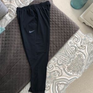 Nike joggers